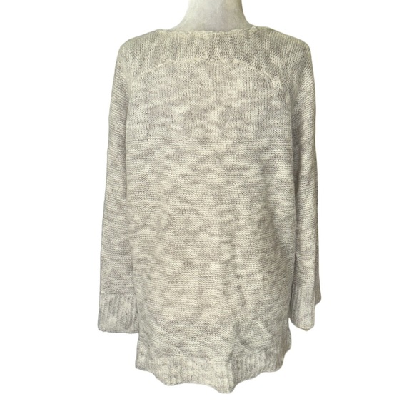 Free People Gray & White Gossamer Alpaca Oversized V-Neck Sweater - S + - Picture 9 of 15